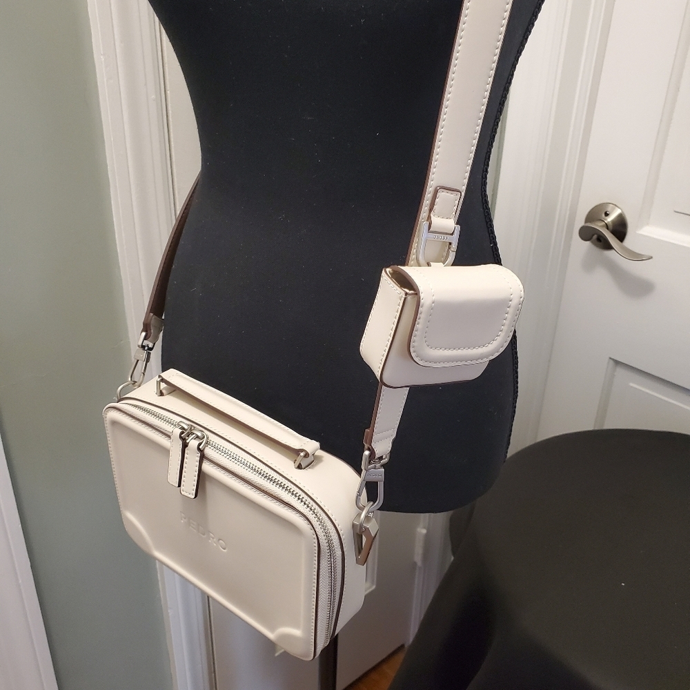 EC PEDRO IVORY WHITE CROSSBODY BAG, SLEEK, STYLISH, MODERN - Picture 12 of 13